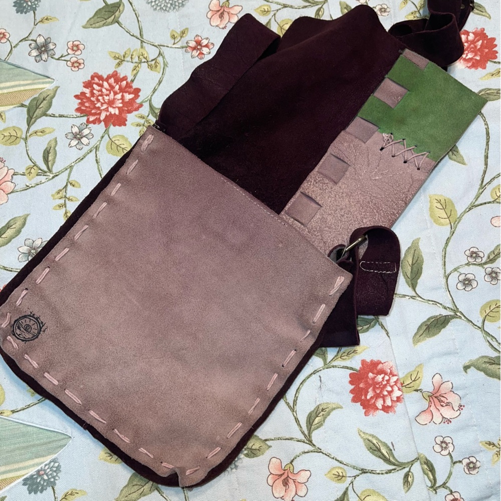 Tribu Flower Patchwork Purse - image 6